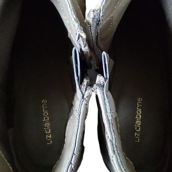 Liz Claiborne Posh Ankle Boots Taupe Size 9 - Picture 10 of 16